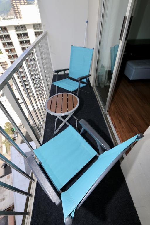 Gem Of Waikiki At Inn On The Park 호놀룰루 외부 사진