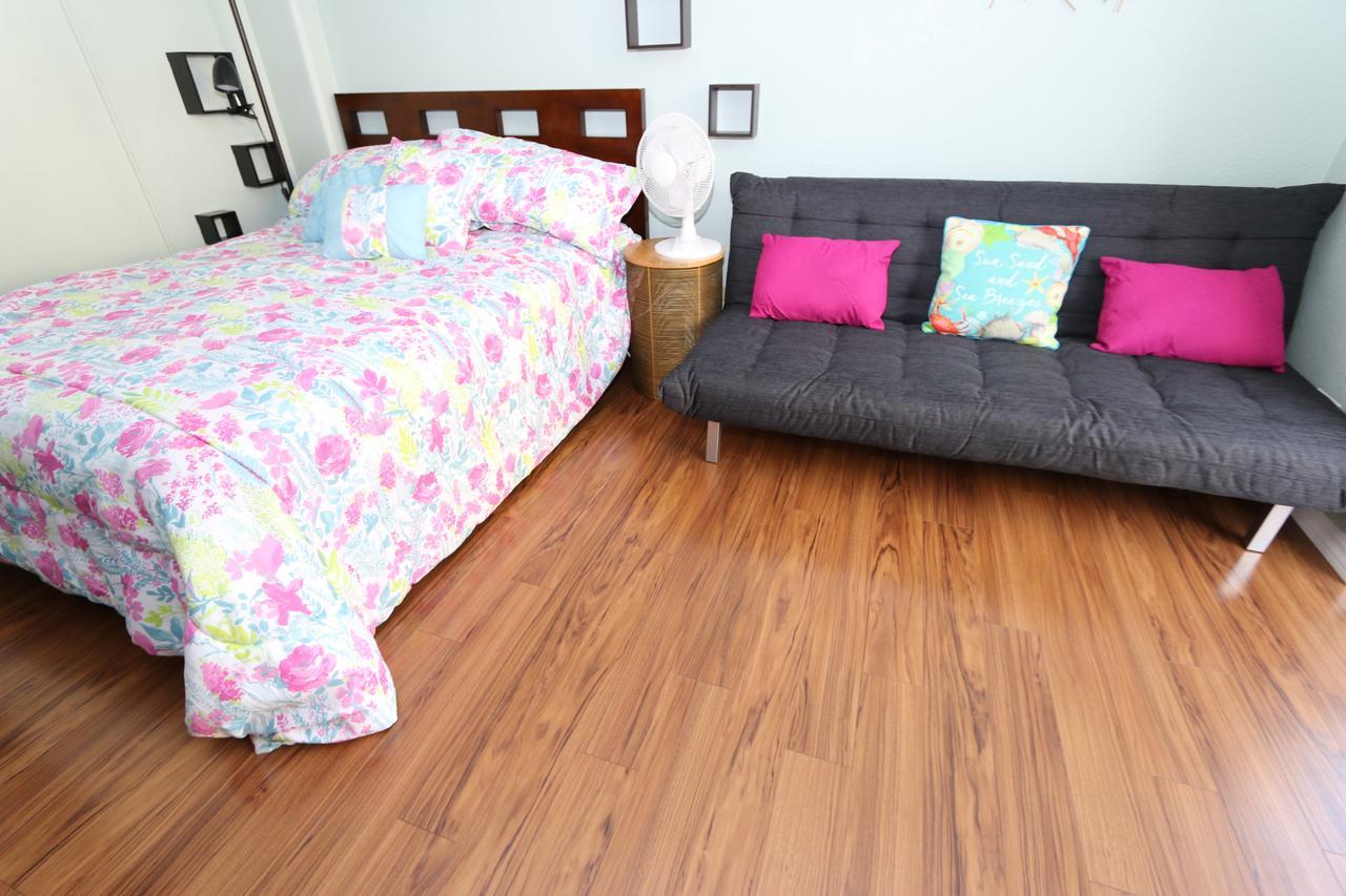 Gem Of Waikiki At Inn On The Park 호놀룰루 외부 사진